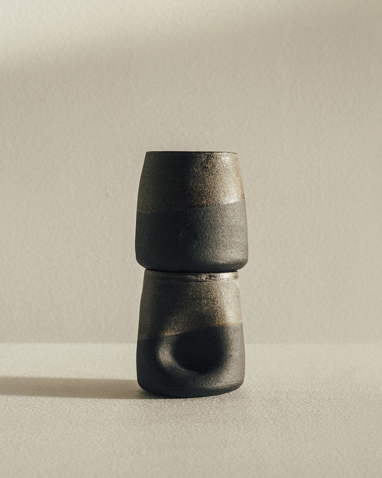 Dimple Cup - black clay